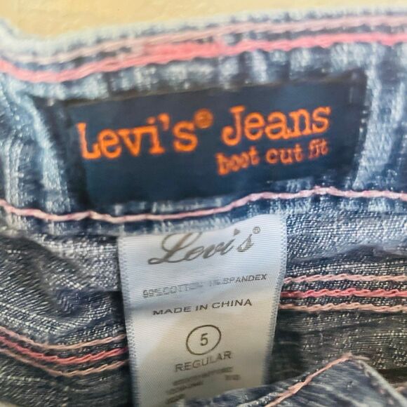 Levi's girls jeans with pink sewing and glitter buttons heart pockets size 5 - Picture 5 of 5